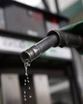 زيادة في أسعار البنزين بالمحطات المحلية تطبق من اليوم الأربعاء